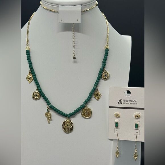 Rachel Roy Set Green Beaded Protect Crystal Charm Necklace & Matching Earrings - Picture 1 of 15